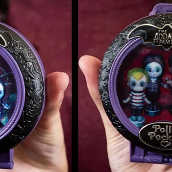 NIB. Polly Pocket Collector The Addams Family Compact - Picture 5 of 7